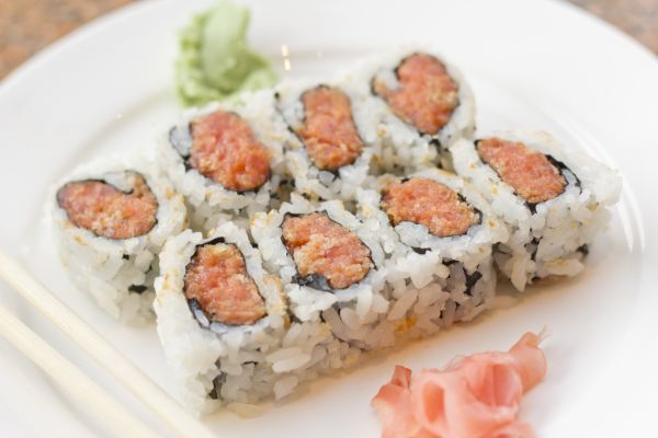 Spicy Tuna Sushi Roll Recipe
